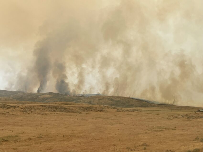 smoke and flames on the Durkee Fire in Eastern Oregon