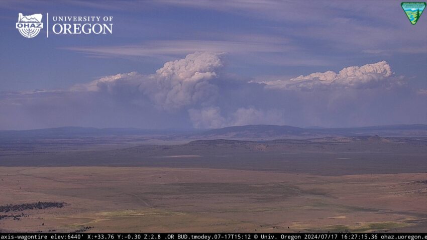 A large smoke plume rising from the Falls Fire in Harney County.