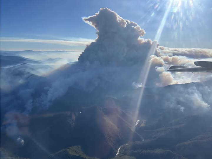 smoke rising from the Moon Complex in Southwest Oregon.